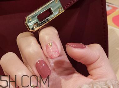 ���������׺ò��ã�ǳɫ���׿�ʽ�Ƽ�